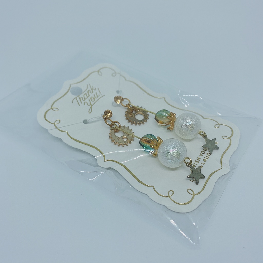 星と歯車❁ノンホール樹脂ピアス