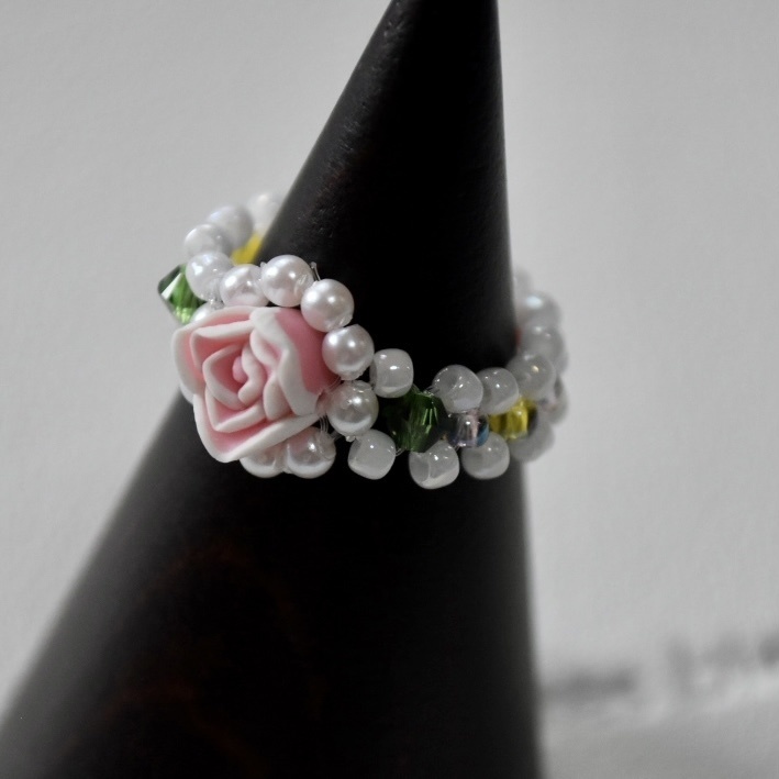 ミニバラのリング【サイズ変更可】