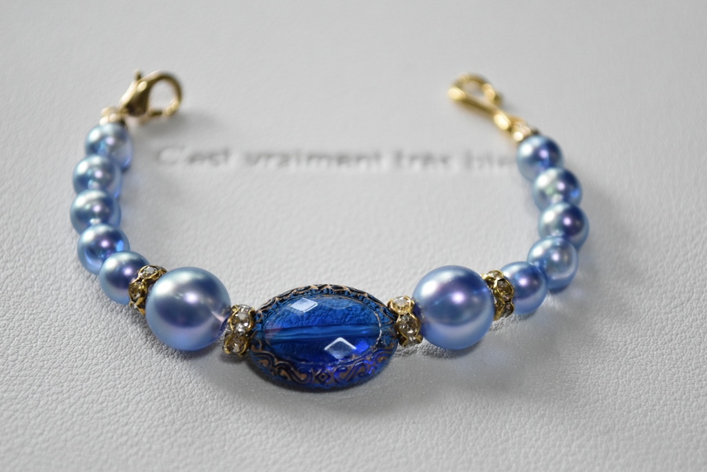 青いビーズのマスク留め(2Way)