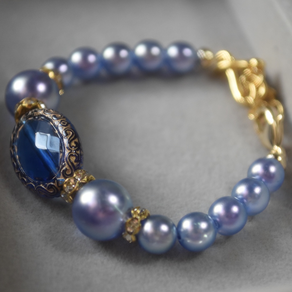 青いビーズのマスク留め(2Way)