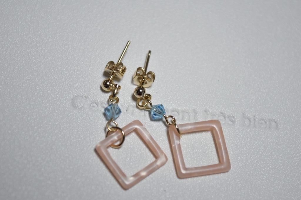 人魚のお散歩(珊瑚) ピアス/イヤリング