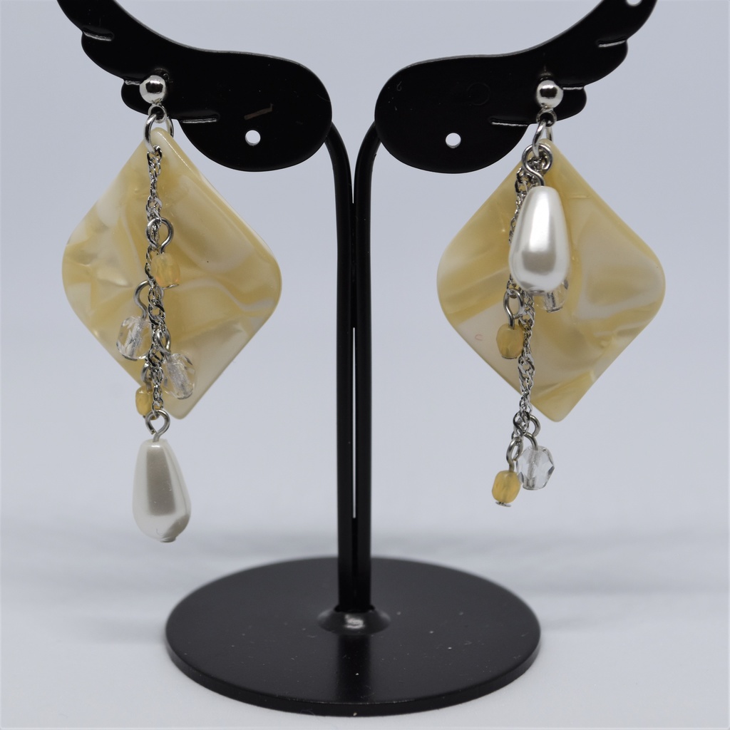 バニラミルク ピアス/イヤリング【レトロ喫茶シリヰズ】