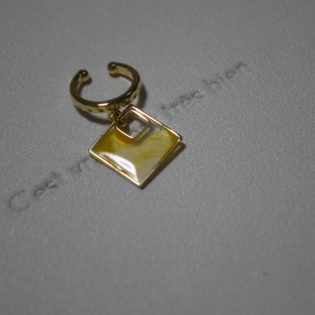 sparkle イヤーカフ