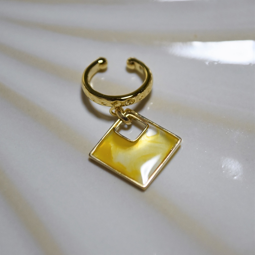 sparkle イヤーカフ