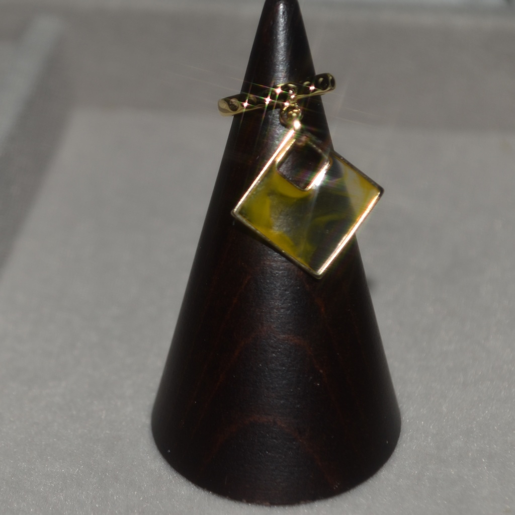 sparkle イヤーカフ