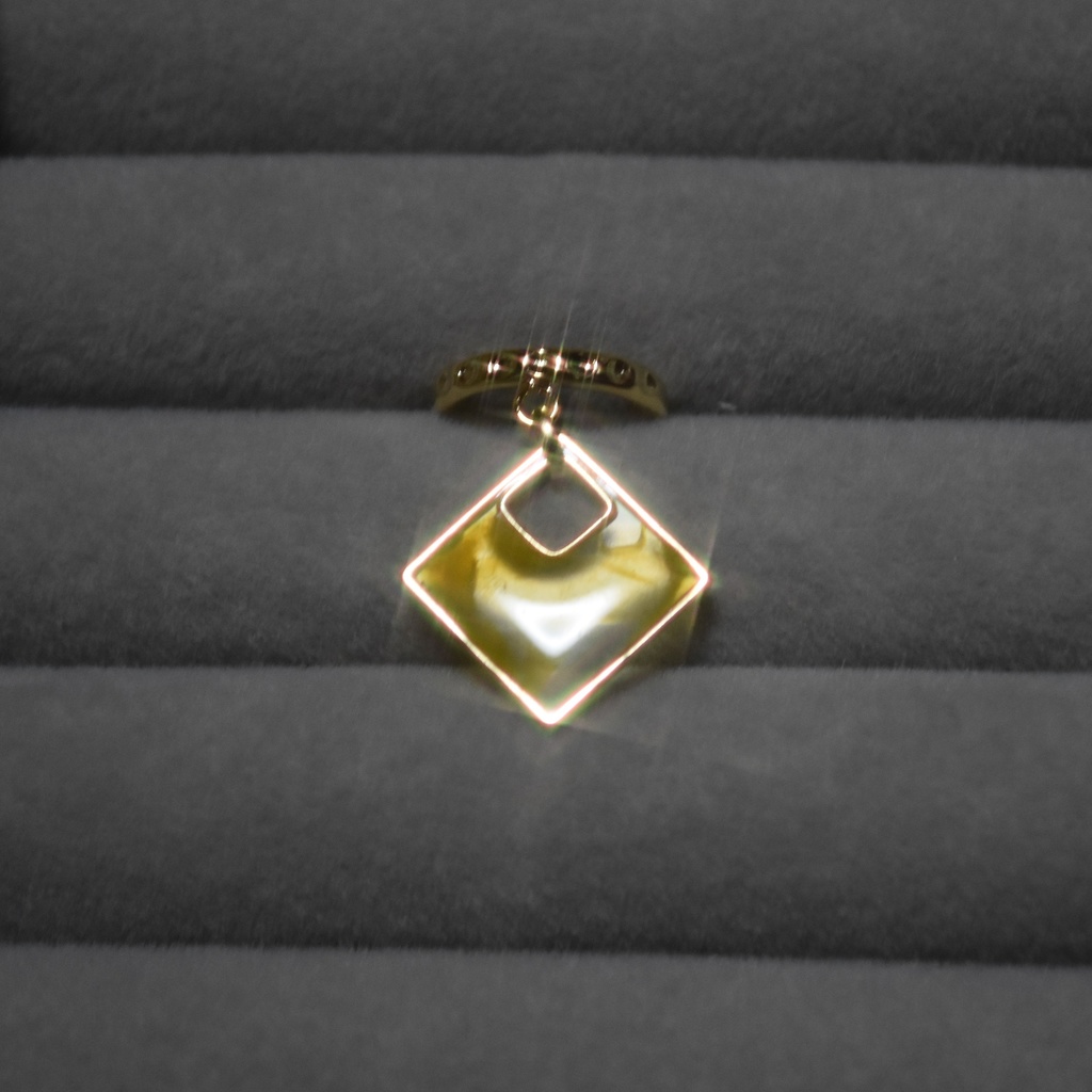 sparkle イヤーカフ