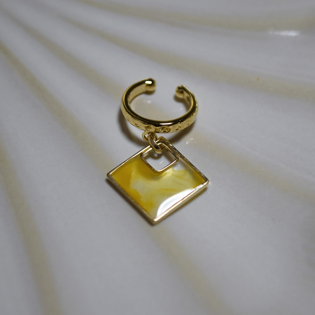 sparkle イヤーカフ