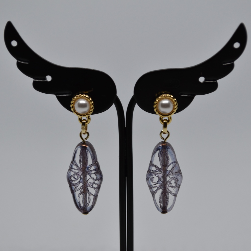 アラベスクラインのピアス・イヤリング(アメジスト)