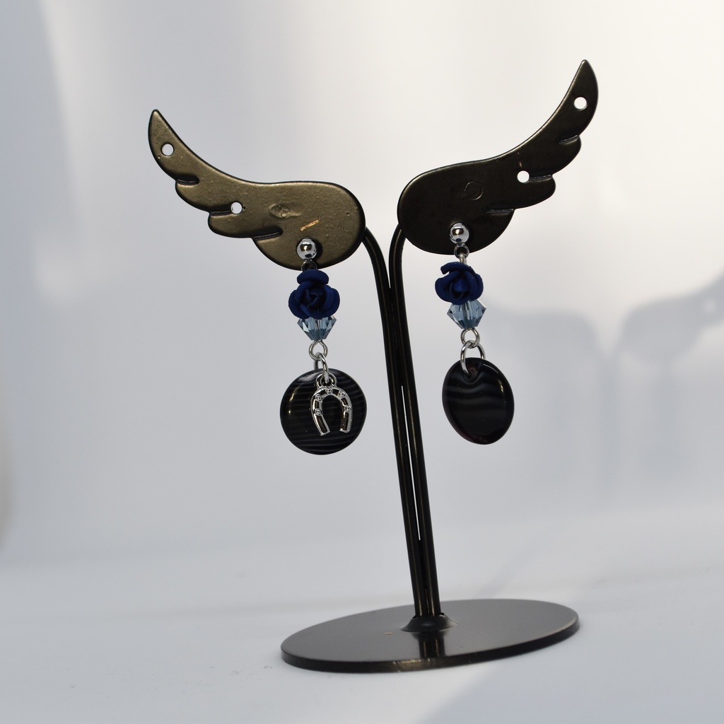 青薔薇とホースシューのピアス/イヤリング【イメージアクセサリー】