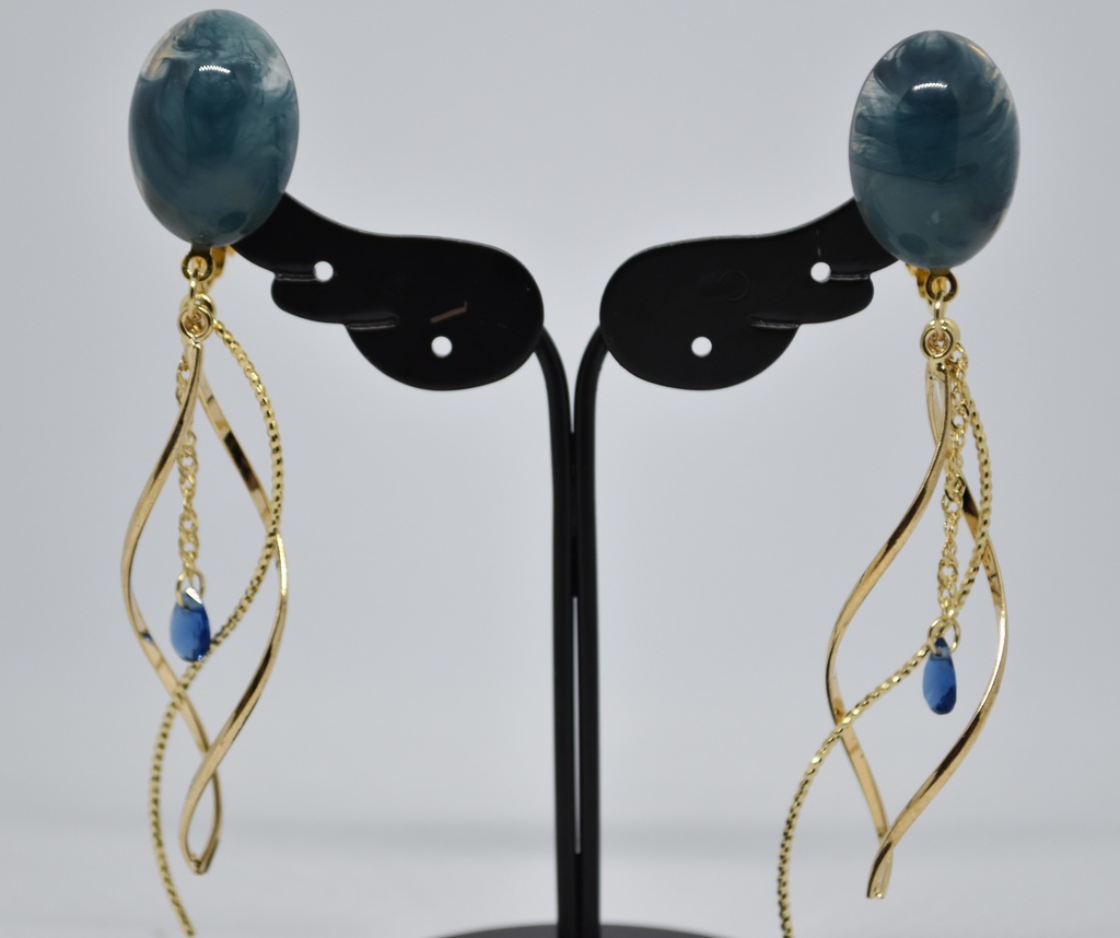 【受注生産】深海色の耳飾り