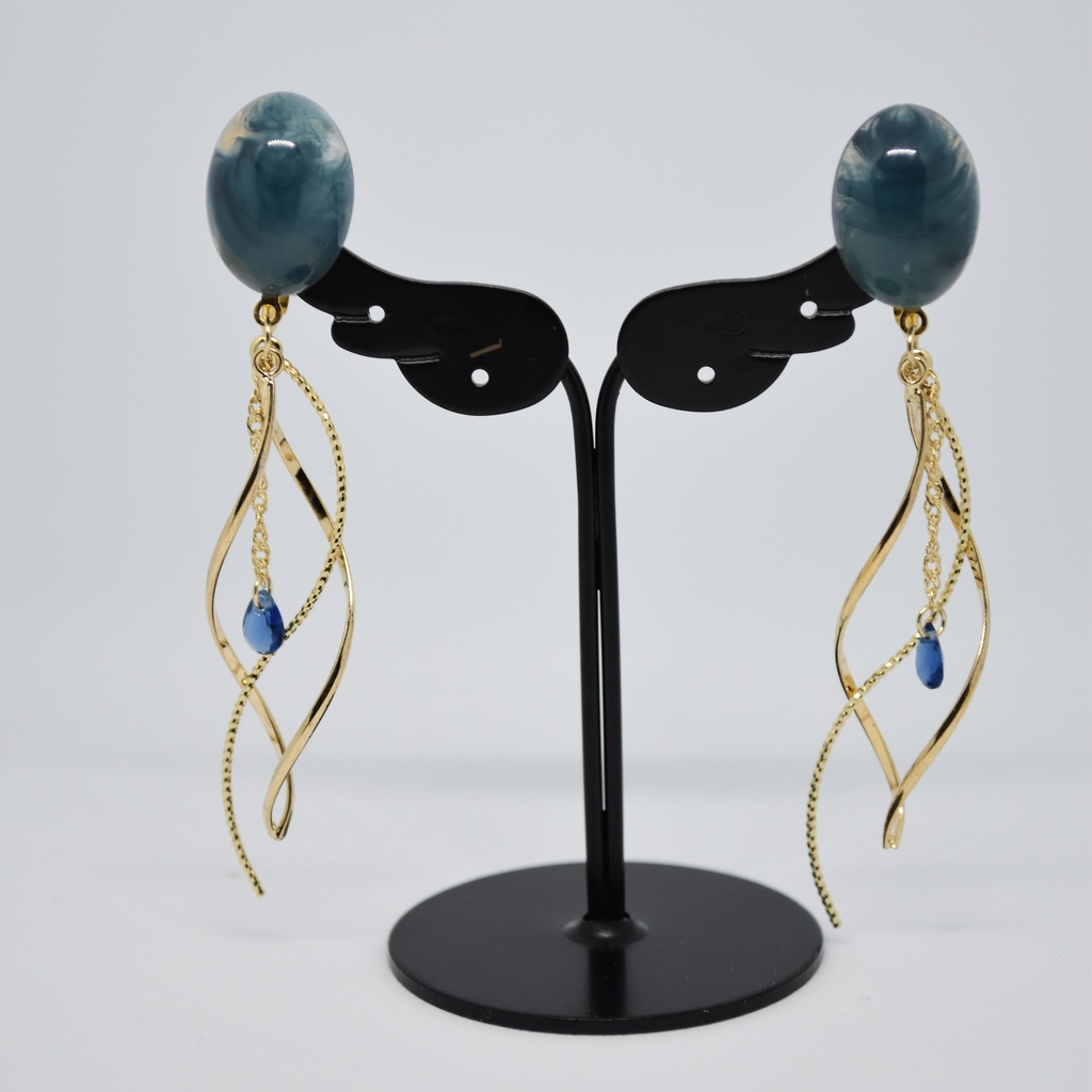 【受注生産】深海色の耳飾り