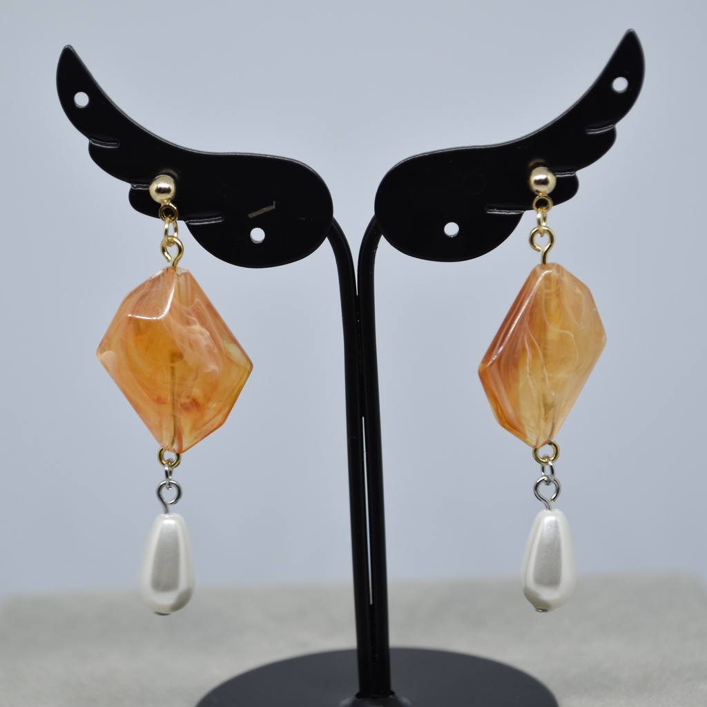 ミルクティーのピアス/イヤリング【レトロ喫茶シリヰズ】