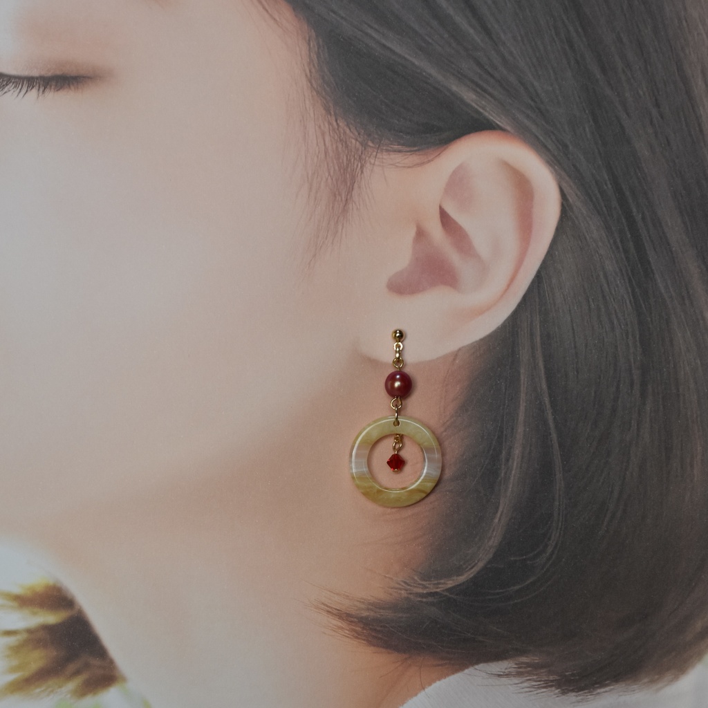 ショートケーキのピアス/イヤリング【レトロ喫茶シリヰズ】