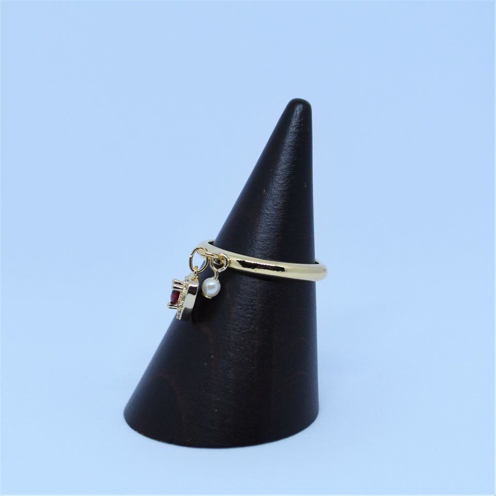 赤いハートの指輪(フリーサイズ)