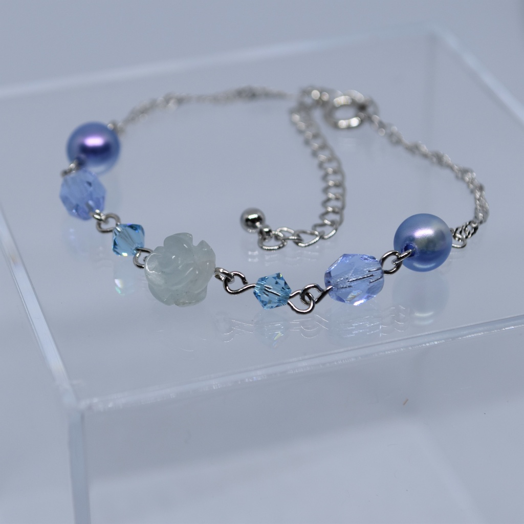 青薔薇の庭園 ブレスレット(アクアマリン)