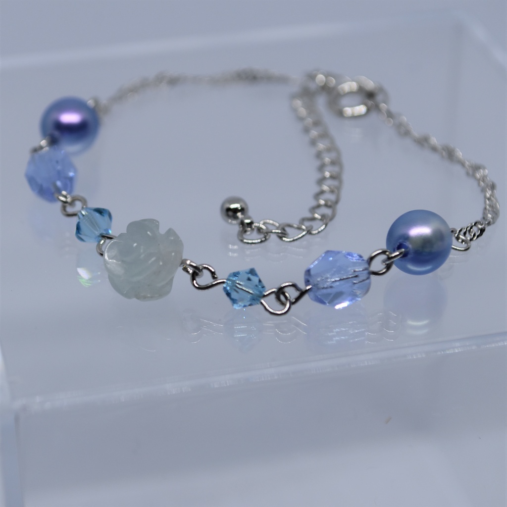 青薔薇の庭園 ブレスレット(アクアマリン)