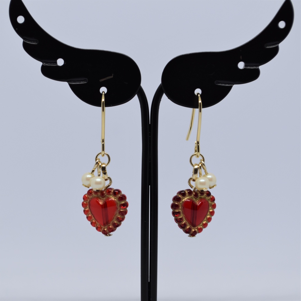 ぷっくりハートのフックピアス