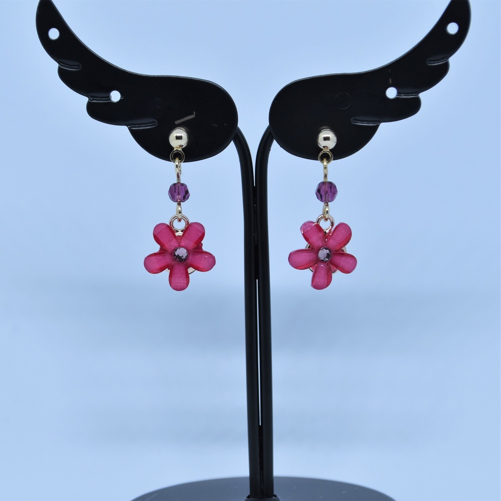 ピンクフラワーのピアス/イヤリング