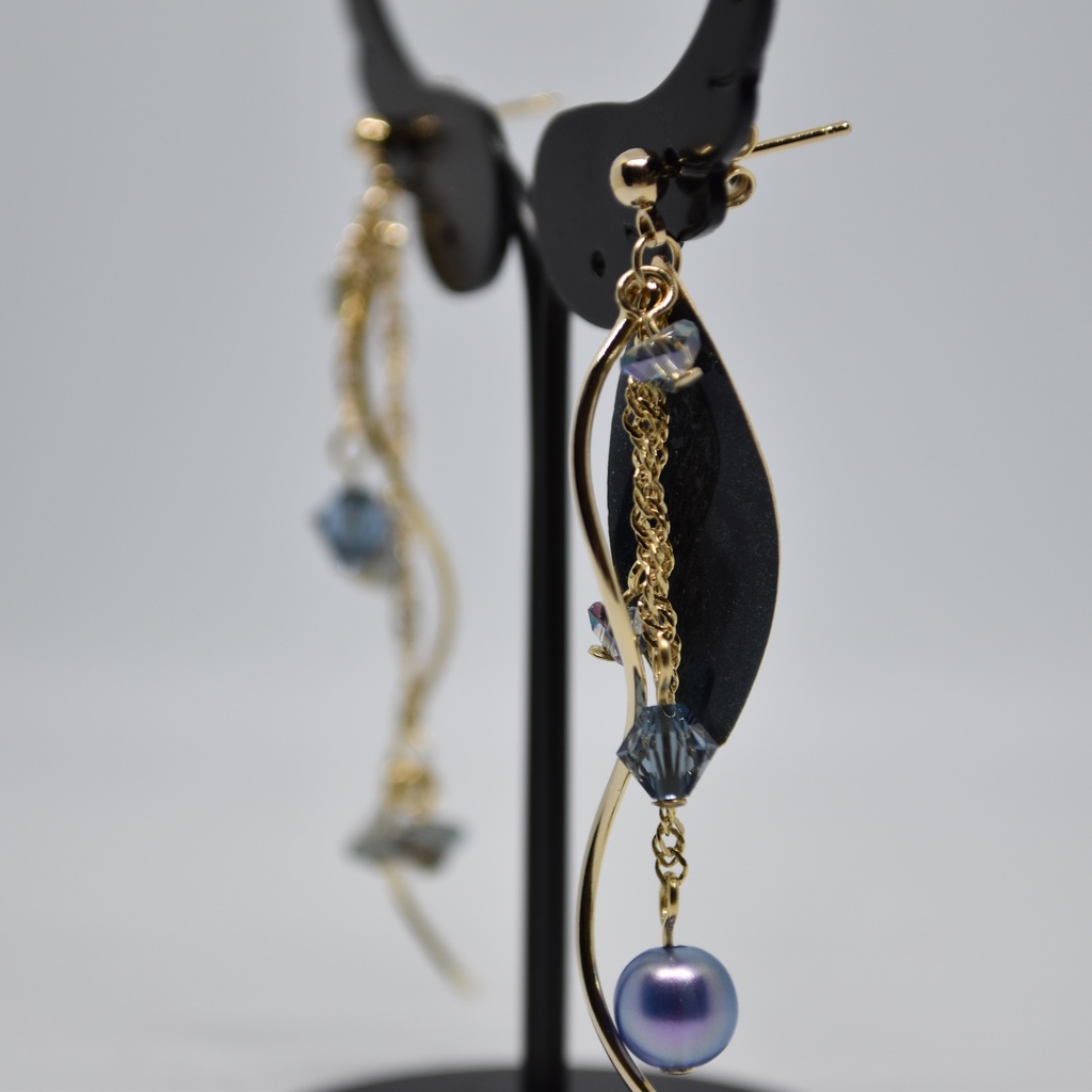 深海のイヤリング/ピアス【リニューアル】【イメージアクセサリー】