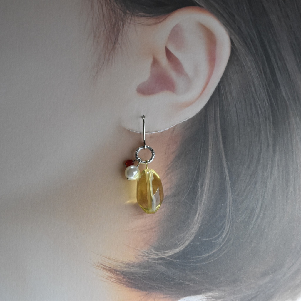 クリームソーダのピアス/イヤリング(檸檬)【レトロ喫茶シリヰズ】