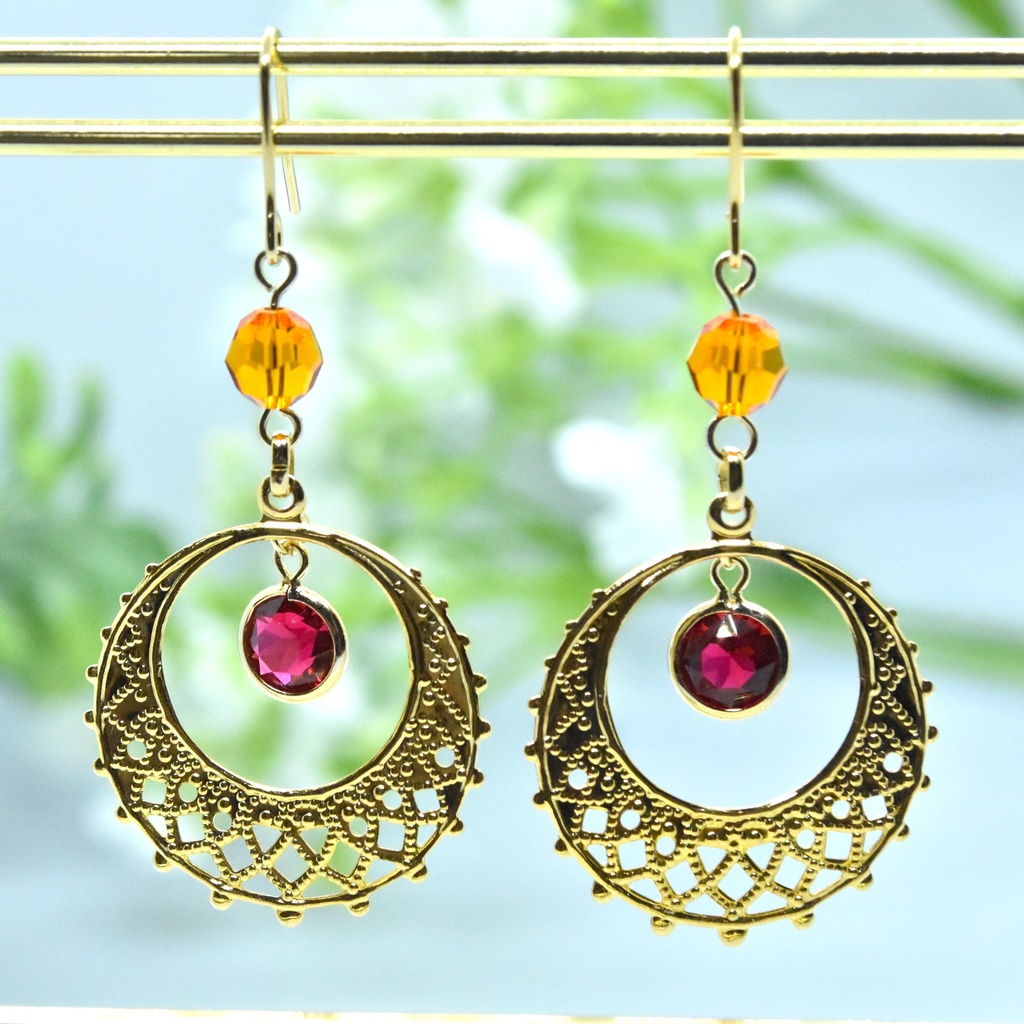 金輪の貴婦人 アーゼマ:B【十二神イメージ ピアス/イヤリング 】