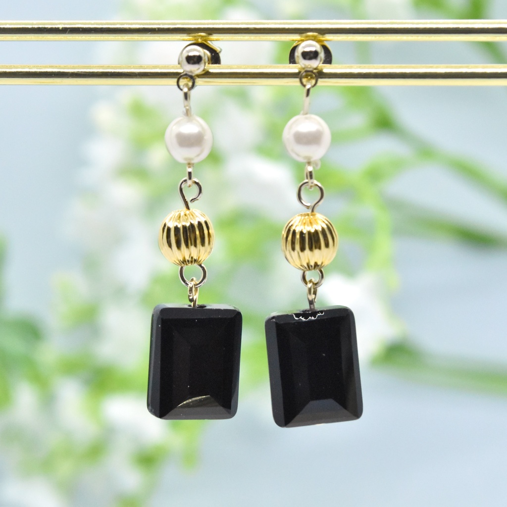 国父の肖像(ミニ)【キャラクターイメージピアス/イヤリング 】