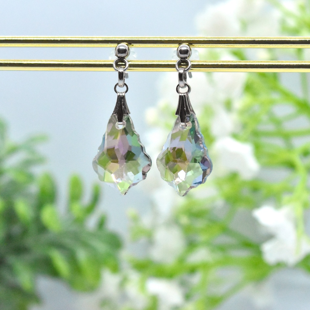 宵闇の欠片【キャラクターイメージピアス/イヤリング 】