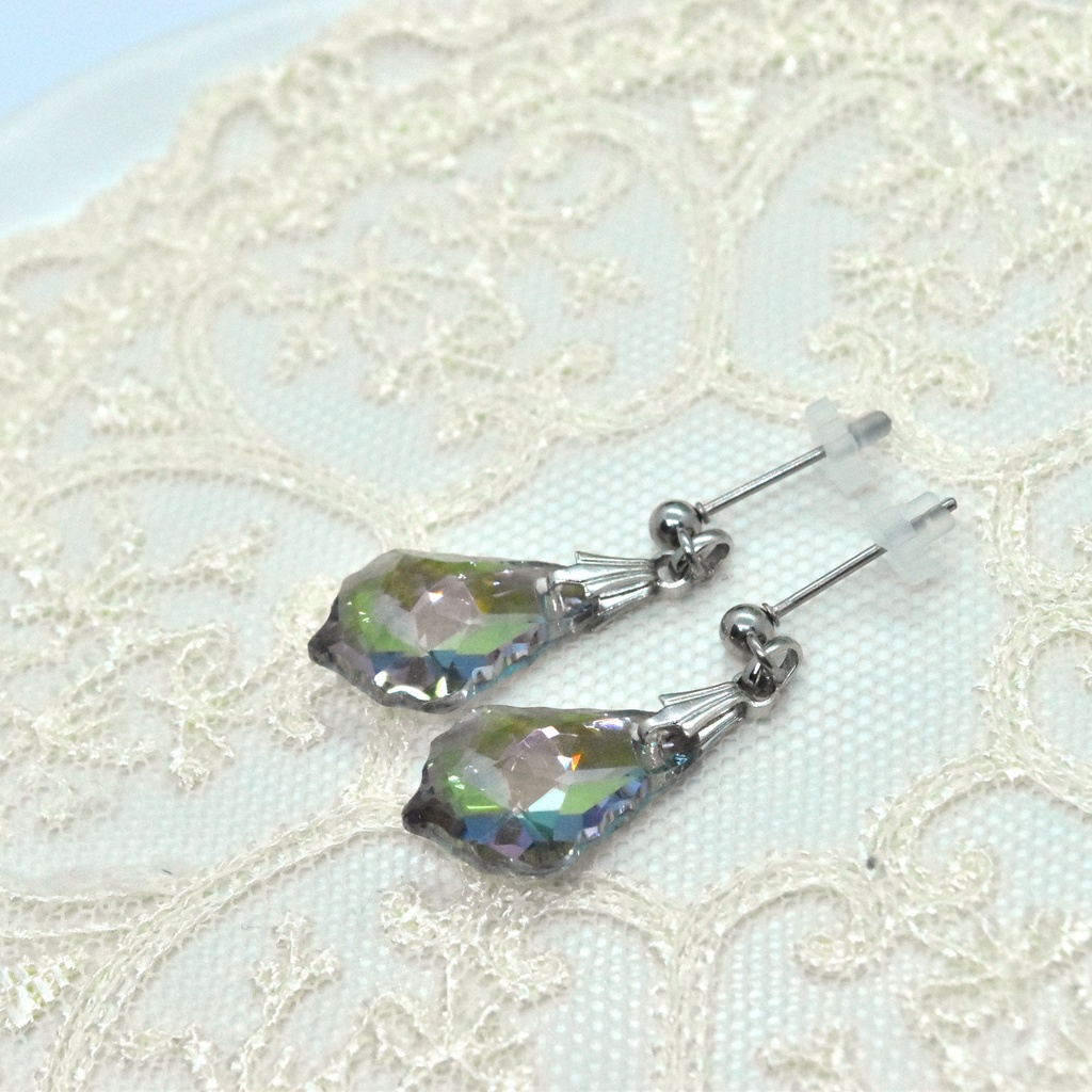 宵闇の欠片【キャラクターイメージピアス/イヤリング 】