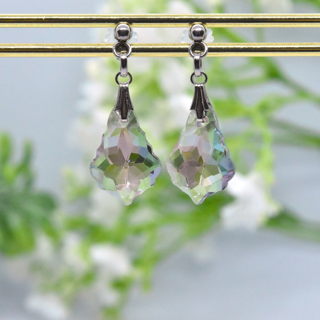 宵闇の欠片【キャラクターイメージピアス/イヤリング 】