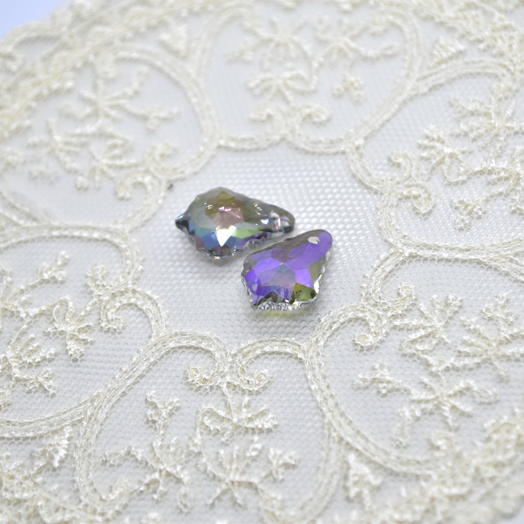 宵闇の欠片【キャラクターイメージピアス/イヤリング 】