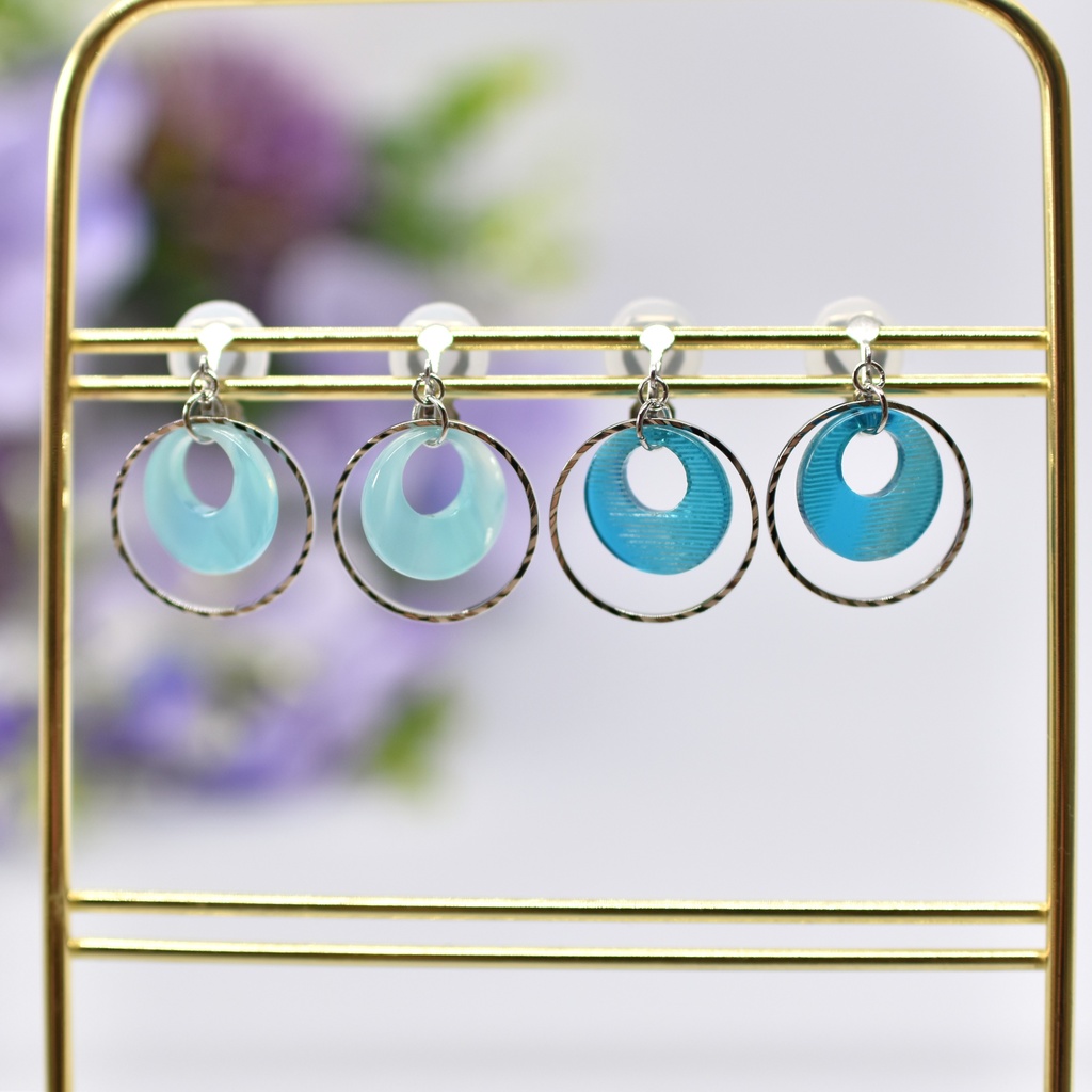 【再販不可】みなも イヤリング・青(ピアス変更可能)