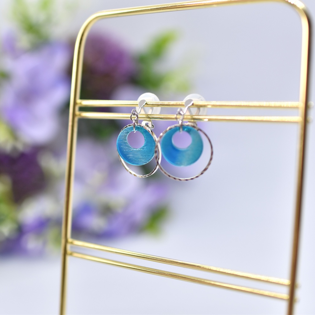 【再販不可】みなも イヤリング・青(ピアス変更可能)