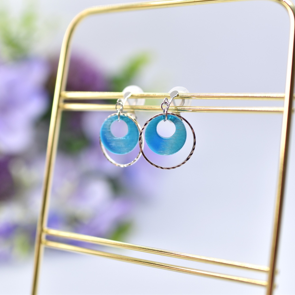 【再販不可】みなも イヤリング・青(ピアス変更可能)