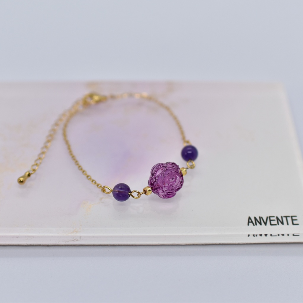 ローズの手染めビーズ ブレスレット