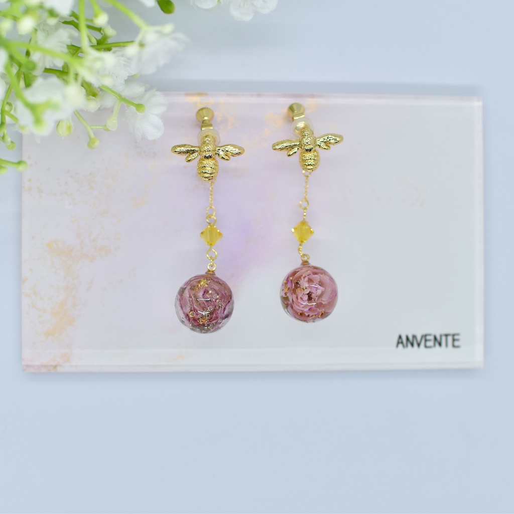 【Atelier petit Lotus様コラボ】honey bee イヤリング【再販予定なし】