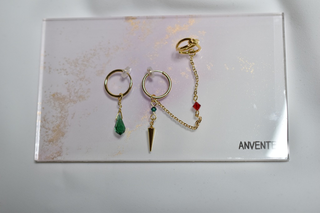 【受注制作】ライトモチーフ イヤーカフ連結 ピアス/イヤリング