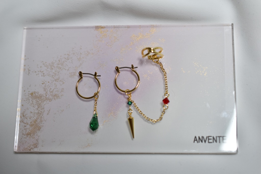 【受注制作】ライトモチーフ イヤーカフ連結 ピアス/イヤリング