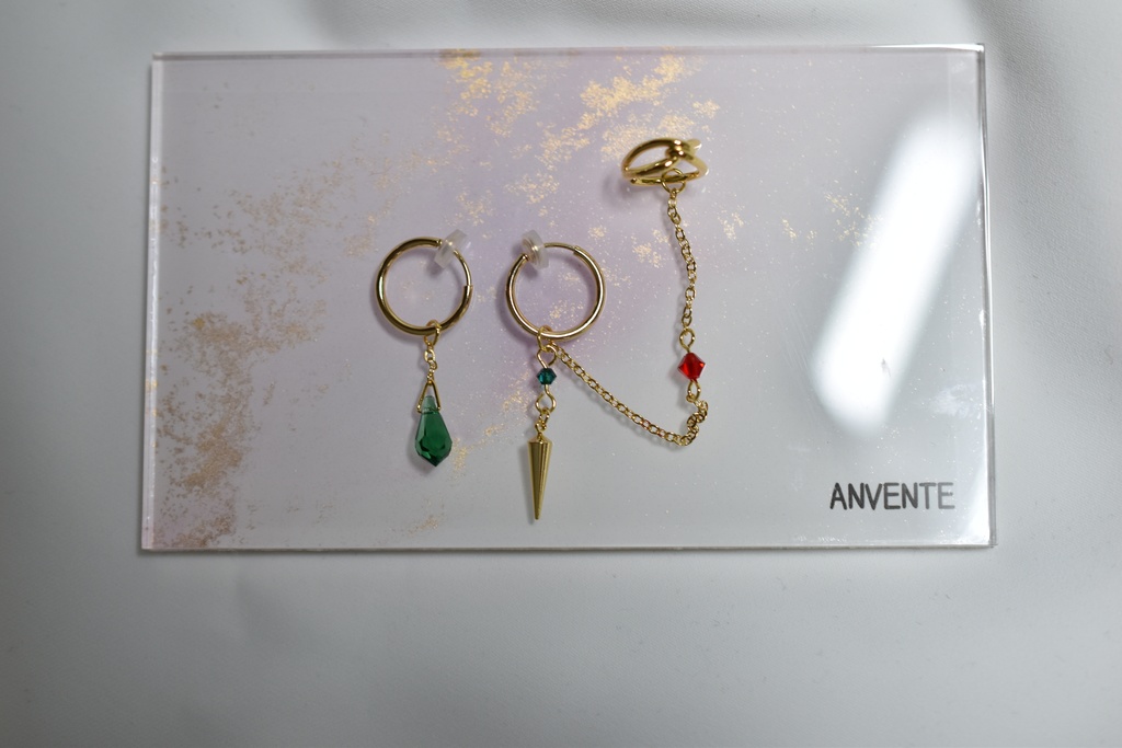 【受注制作】ライトモチーフ イヤーカフ連結 ピアス/イヤリング