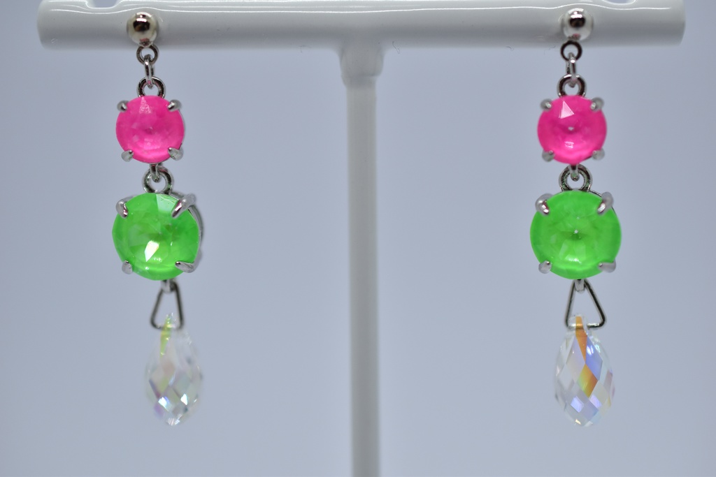 ダンシング・グリーン イメージピアス・イヤリング(A)