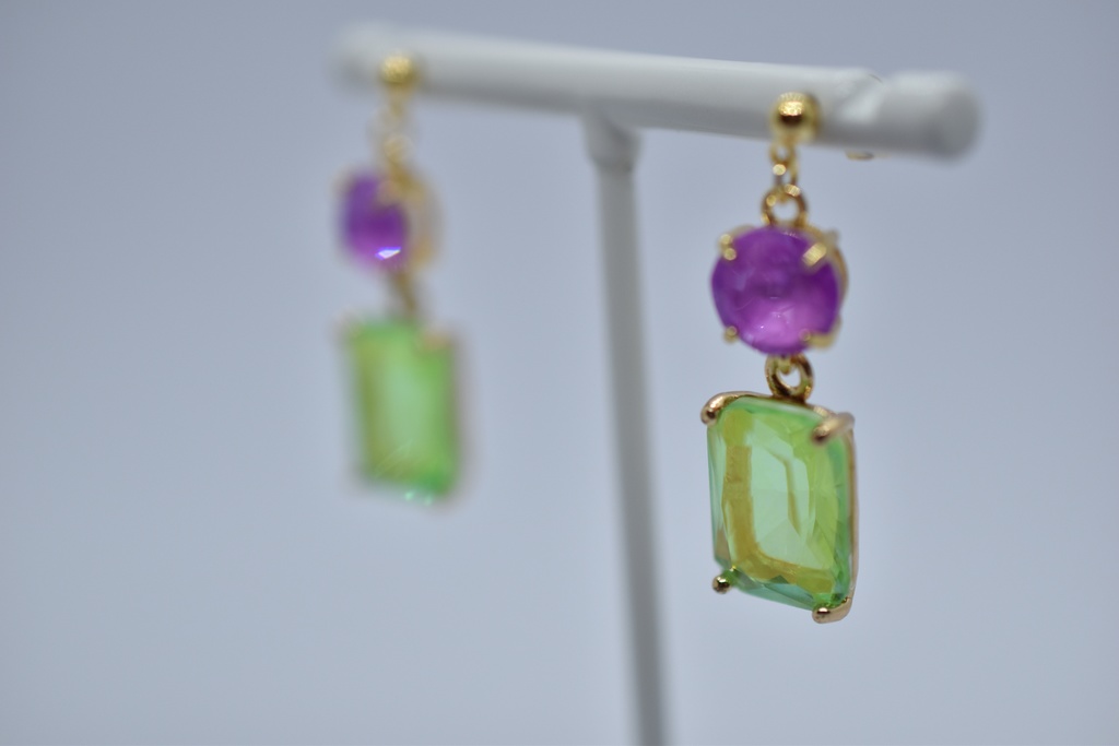 【再販不可】ダンシング・グリーン イメージピアス・イヤリング(B)