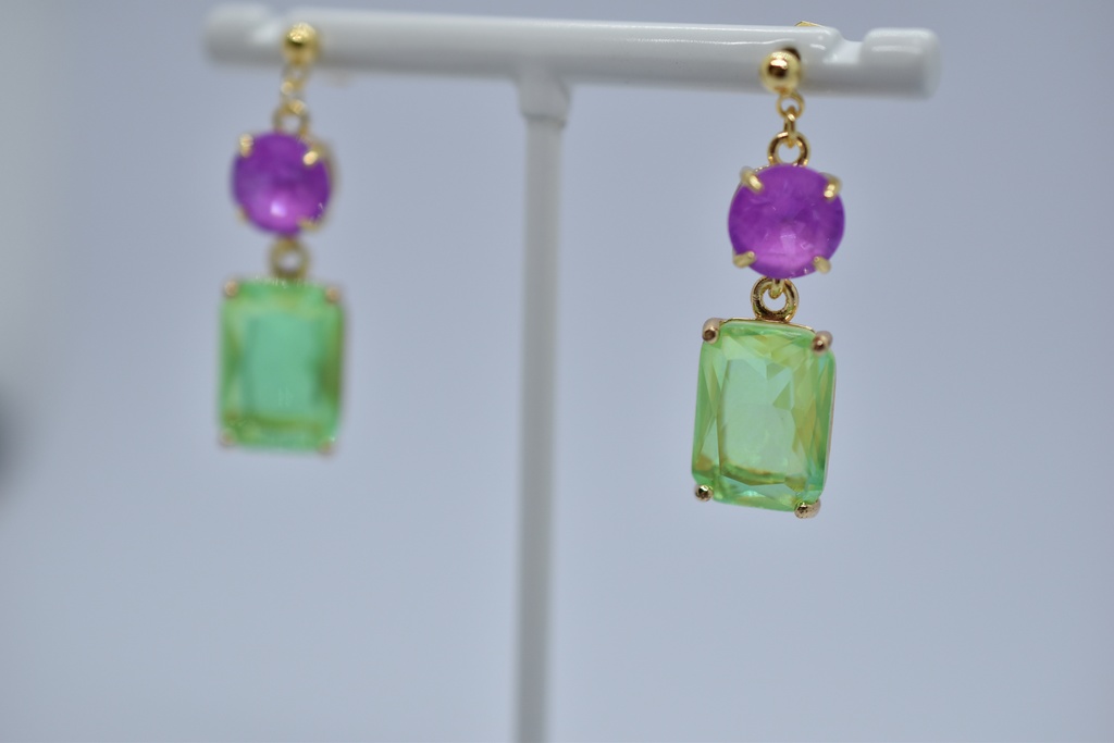 【再販不可】ダンシング・グリーン イメージピアス・イヤリング(B)