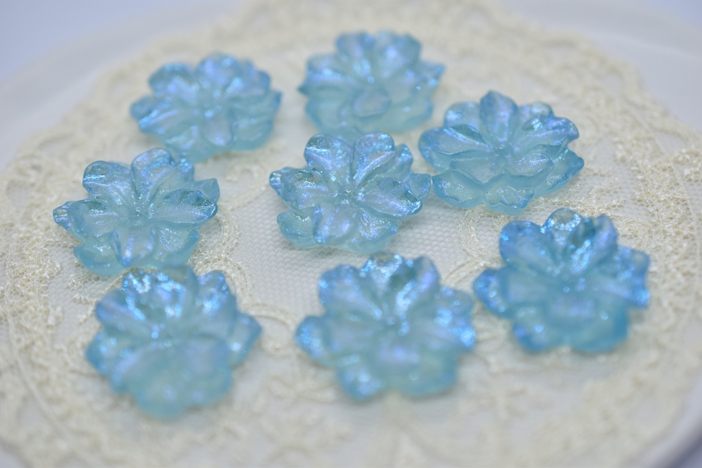 【再販不可】エルピスの花(キャンディブルー) イメージピアス・イヤリング