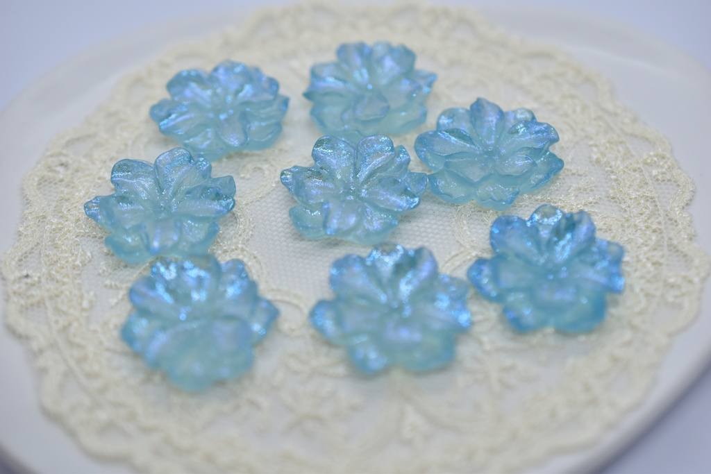 【再販不可】エルピスの花(キャンディブルー) イメージピアス・イヤリング