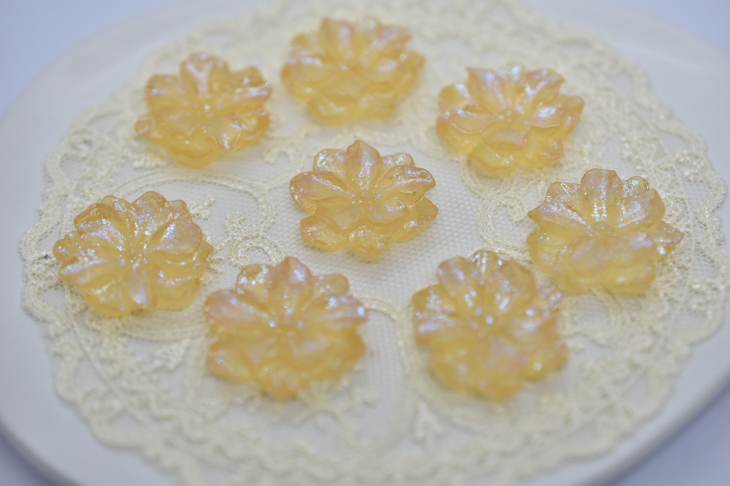 【再販不可】エルピスの花(バターイエロー) イメージピアス・イヤリング