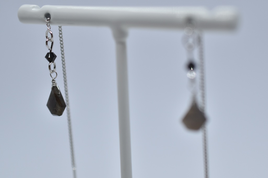 ゾラージャ イメージピアス