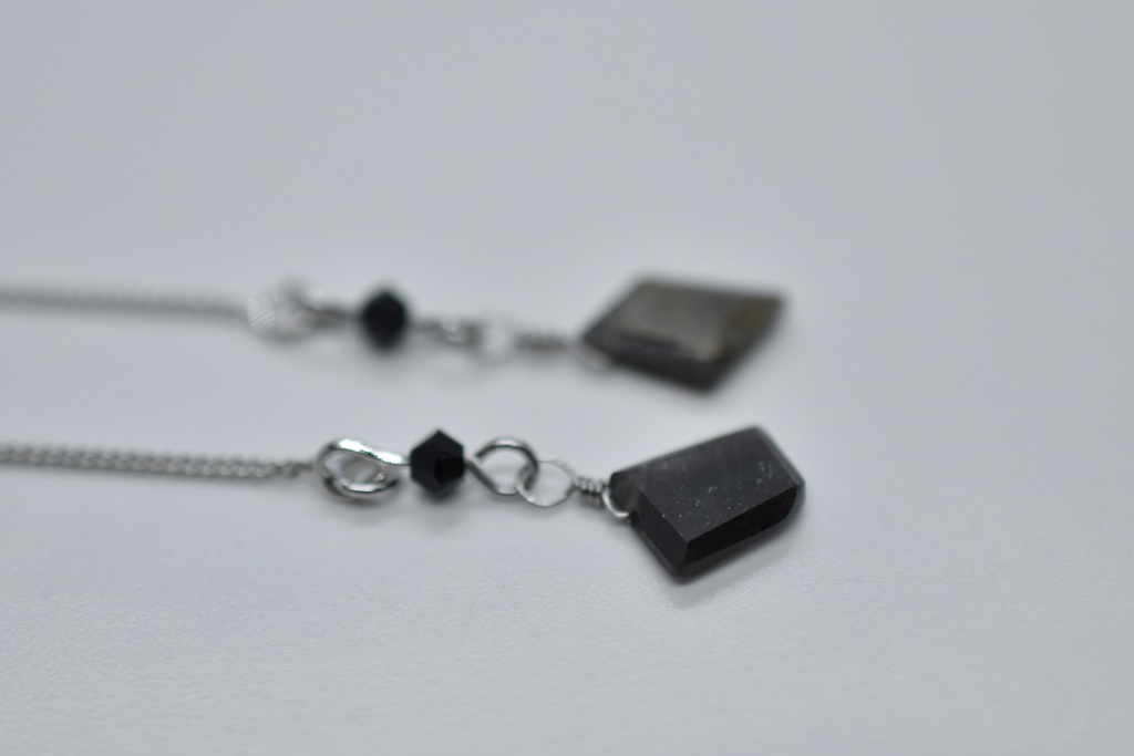 ゾラージャ イメージピアス【B品】