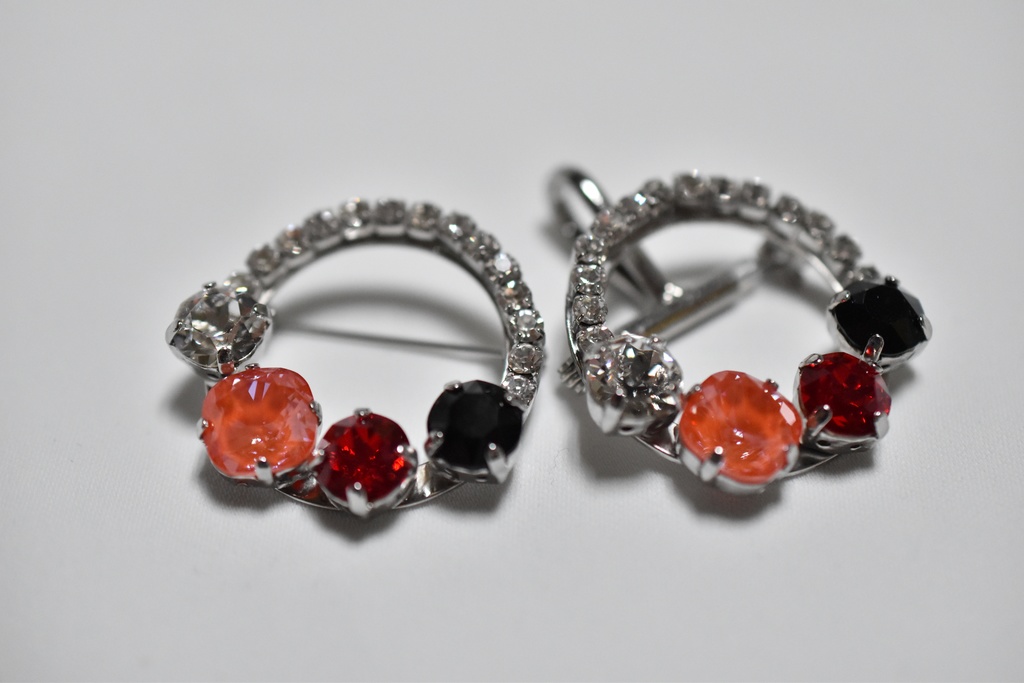 【受注制作】エース・トラッポラ イメージブローチ