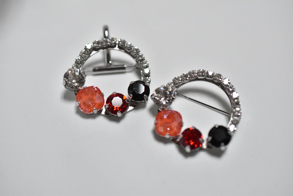 【受注制作】エース・トラッポラ イメージブローチ