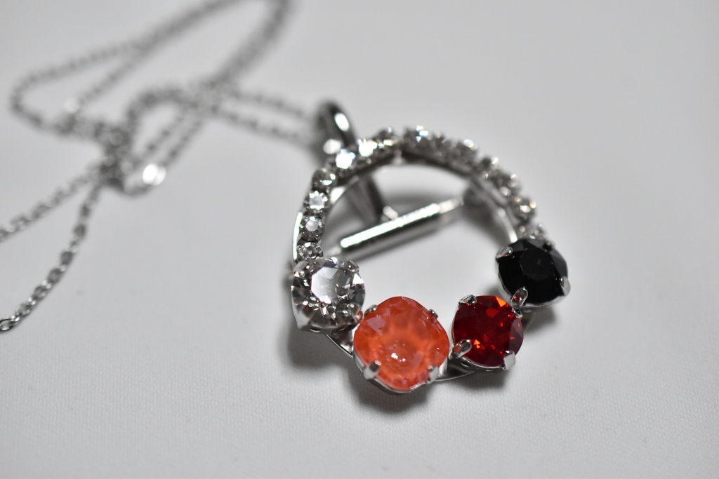 【受注制作】エース・トラッポラ イメージブローチ