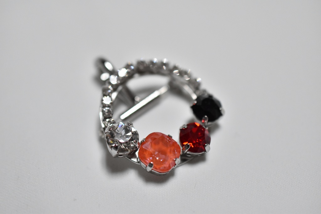 【受注制作】リドル・ローズハート イメージブローチ